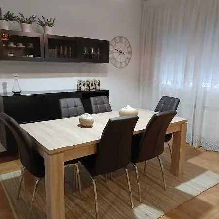 La Casita De Plata Apartment *